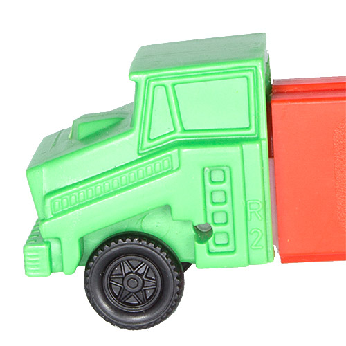 PEZ - Trucks - Series CR - Cab #R2 - Green Cab - A