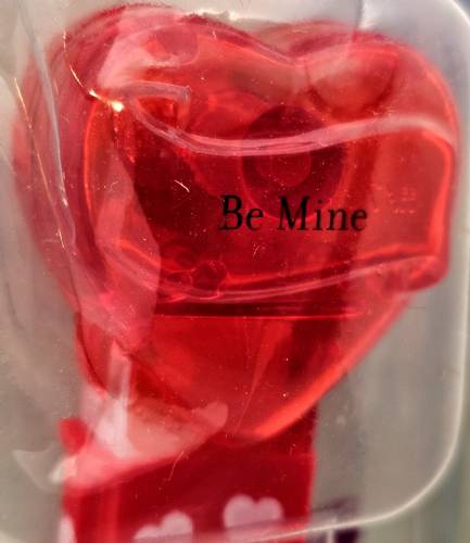 PEZ - Valentine - 2009 short - Be Mine - Nonitalic Black on Crystal Red (c) 2008