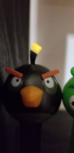 PEZ - Animated Movies and Series - Angry Birds - Black Bird - A