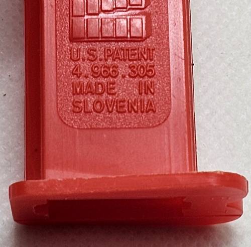 PEZ - Bugz - Crystal Collection - Fly - Dark Green Crystal Head