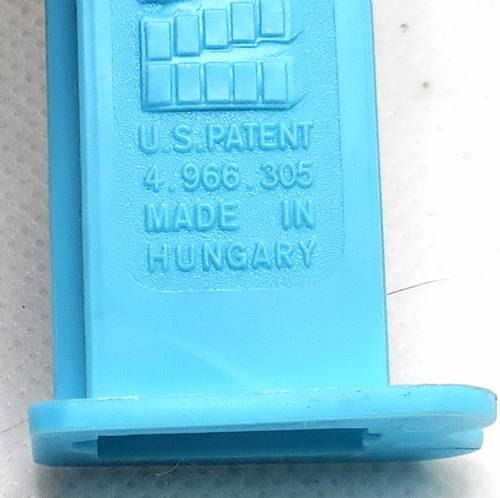 PEZ - Bugz - Crystal Collection - Worm - Clear Crystal Head