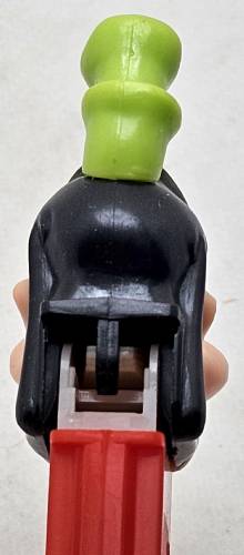 PEZ - Disney Classic - Goofy - Tan Face, Green Hat - D