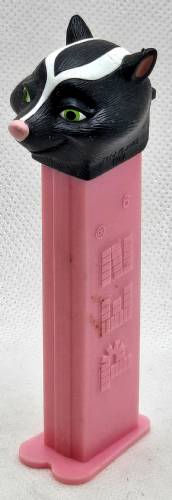 PEZ - Dreamworks Movies - Over the Hedge - Stella The Skunk