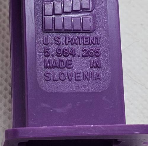 PEZ - Emergency Heroes - Chris the Construction Worker