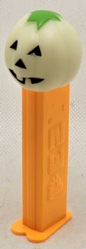 PEZ - Halloween - Glow-in-the-Dark - Pumpkin - Glowing - C