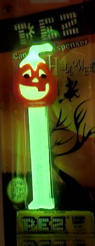 PEZ - Halloween - Halloween 2003 - Pumpkin - D