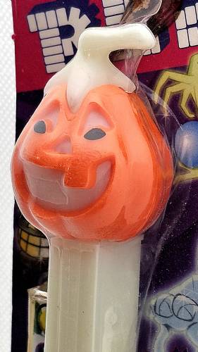 PEZ - Halloween - Halloween 2003 - Pumpkin - D