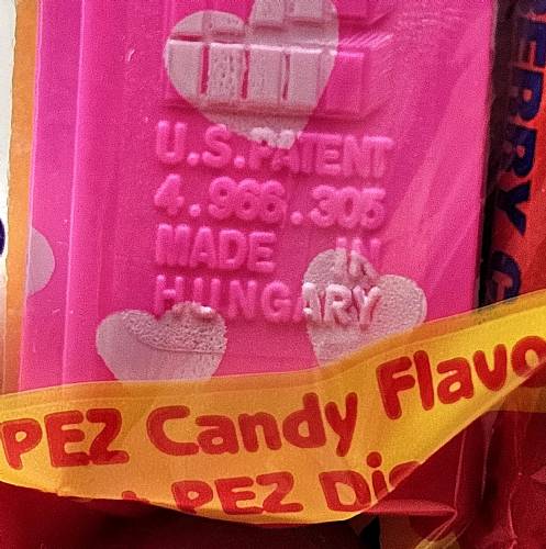 PEZ - Hearts - Valentine - Prince - Italic Black on Hot Pink