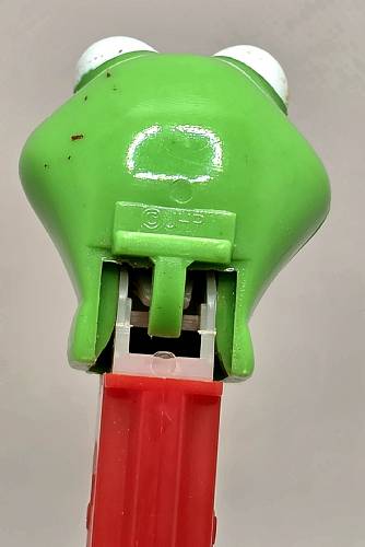 © Bryan Whalen PEZ - Muppets - Kermit - JHP Copyright - A