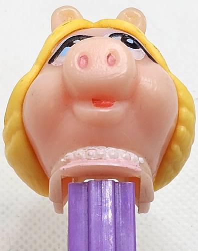 PEZ - Muppets - Miss Piggy - w/o Eyelashes - HA! 1991 Copyright - A