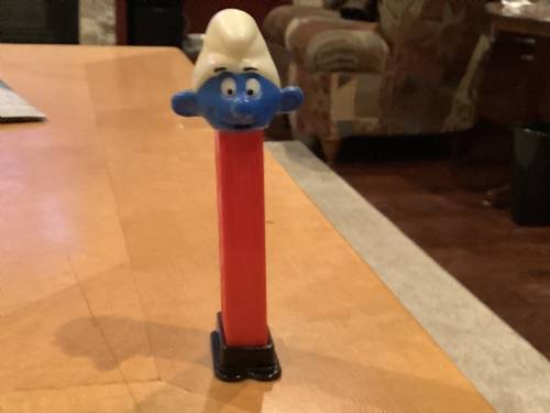 PEZ - Series A - Smurf - White Hat, Crazy Eyes, With Tongue - A