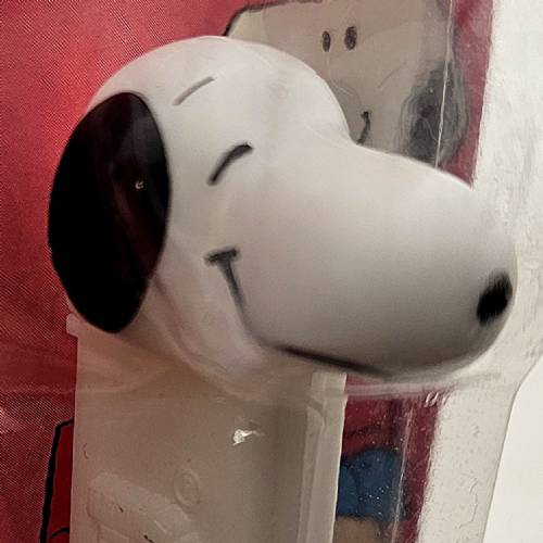 PEZ - Series A - Snoopy - Closed Eyes - A