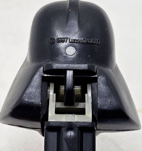 PEZ - Star Wars - Series A - Darth Vader - Black Head - A