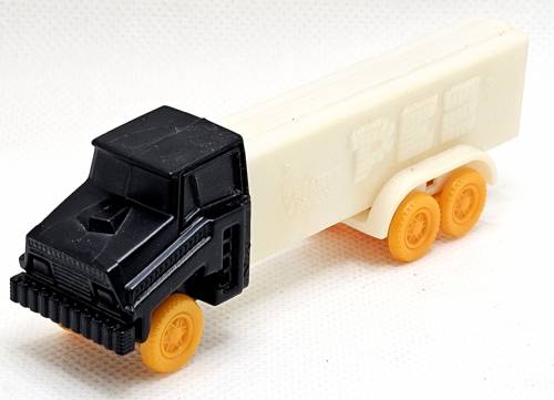 PEZ - Trucks - Misfits - Cab #R2 - Black Cab, Orange Wheels - B