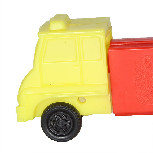 PEZ - Trucks - Series CR - Cab #R3 - Yellow Cab - A