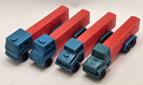 PEZ - Trucks - Series D - Cab #R2 - Blue Cab - B