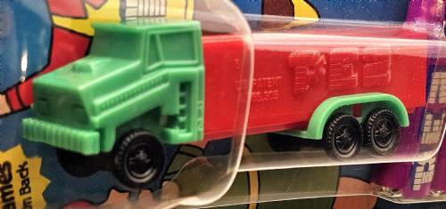 PEZ - Trucks - Series D - Cab #R2 - Green Cab - B