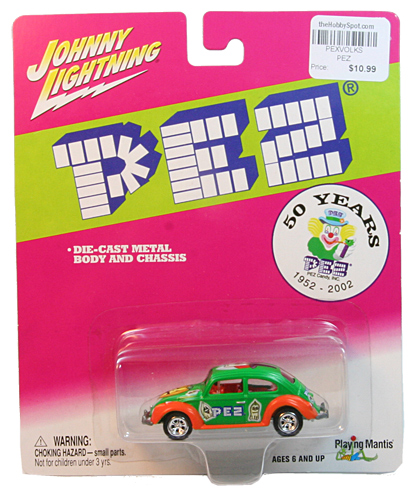 PEZ - Johnny Lightning - '65 VW Beetle