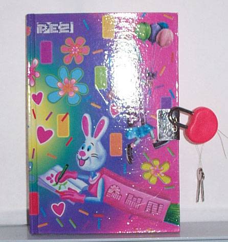 PEZ - Miscellaneous (Non-Dispenser) - Diary with lock