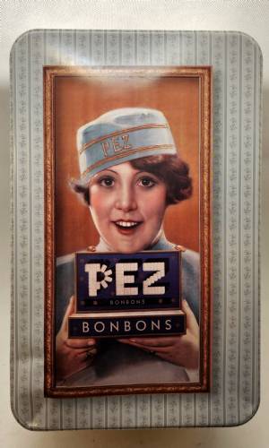 PEZ - Tin Boxes - Bonbons Tin with Lady