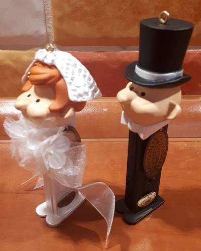 PEZ - Ornaments - Carlton Cards - Bride & Groom - B