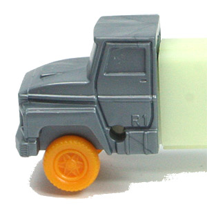 PEZ - Trucks - Misfits - Cab #R1 - Silver Cab, Orange Wheels - B