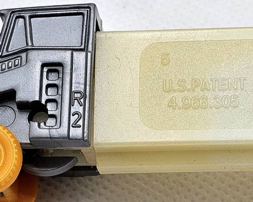 PEZ - Trucks - Misfits - Cab #R2 - Silver Cab, Orange Wheels - B