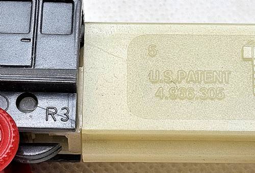 PEZ - Trucks - Misfits - Cab #R3 - Silver Cab, Red Wheels - B