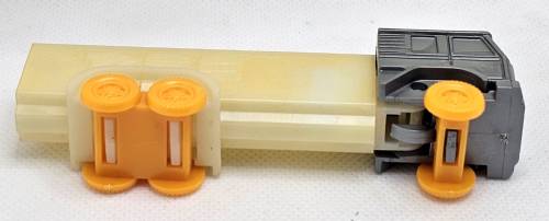 PEZ - Trucks - Misfits - Cab #R4 - Silver Cab, Orange Wheels - B