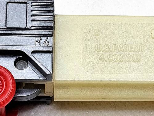 PEZ - Trucks - Misfits - Cab #R4 - Silver Cab, Red Wheels - B