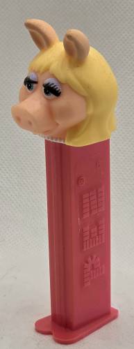 PEZ - Animated Movies and Series - Muppets - 2012 - Miss Piggy - C