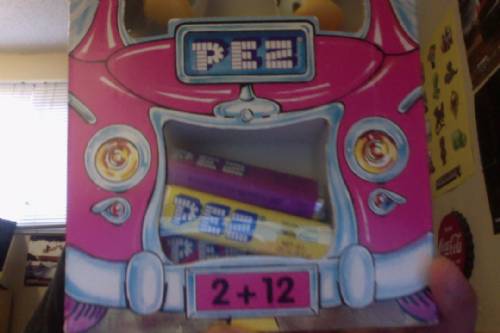 PEZ - Car Box - Minnie & Mickey Mouse - Pink Car - B