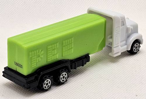 PEZ - Series E - Truck - Near white cab, light green trailer