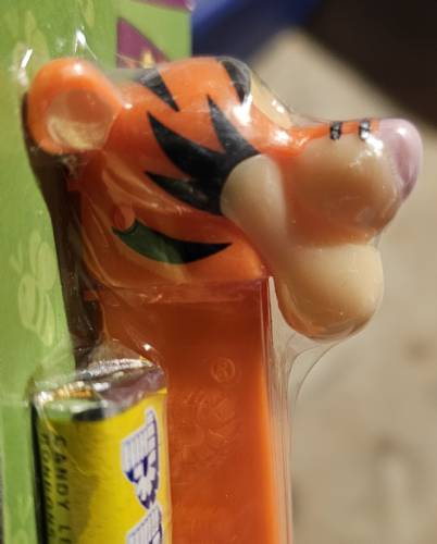 PEZ - Winnie the Pooh - Tigger - Orange Neck, pink nose - A