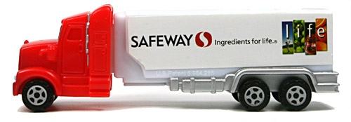 PEZ - Advertising Safeway - Truck - Red cab, white truck - Safeway
