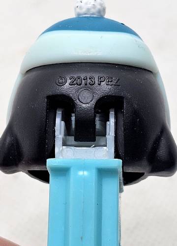 PEZ - Christmas - Penguin - blue cap
