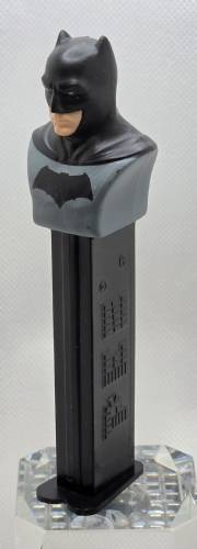 PEZ - Batman vs. Superman - DC - Batman - black hood - E