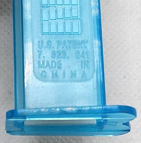 PEZ - Disney Movies - Finding Nemo / Dory - Finding Dory - Bailey