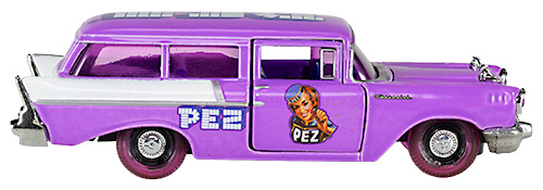 PEZ - M2 Machines - Serie 2 - 1958 Chevrolet Spartan LCF - Chase