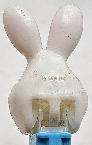PEZ - Easter - Bunny - White head, two whiskers, pink ears - E