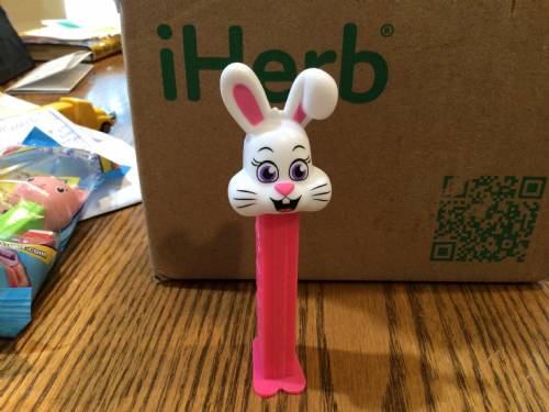 PEZ - Easter - Bunny - Pink, Open Mouth - G