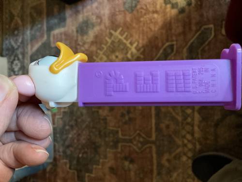 PEZ - Disney Classic - Mickey and Friends - Daisy Duck - D