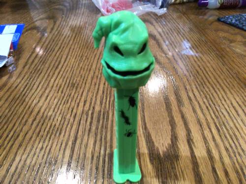 PEZ - Nightmare before Christmas - Oogie Boogie - tin version